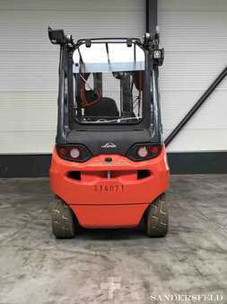 Montacargas Eléctrico (4 ruedas) 2021  Linde E35L (4)