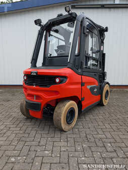 Elektro čtyřkolový VZV 2021  Linde X30-1252-Li-Ion (2)