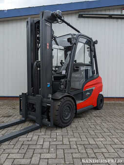 Montacargas diésel 2023  Linde H35D-01-1202 (1)