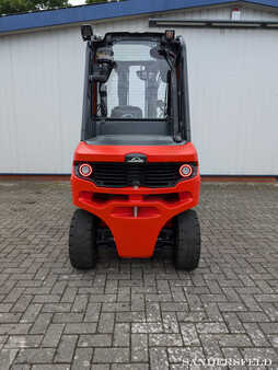 Montacargas diésel 2023  Linde H35D-01-1202 (4)