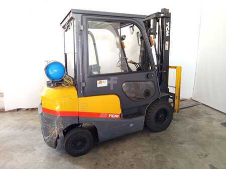 LPG Forklifts 2011  TCM FG25 T3 (1)