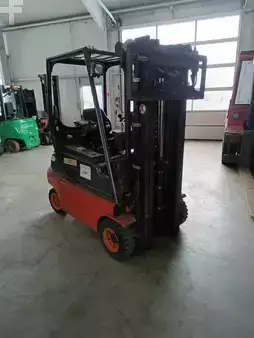 El truck - 4 hjulet 2001  Linde E16P-02 (3)