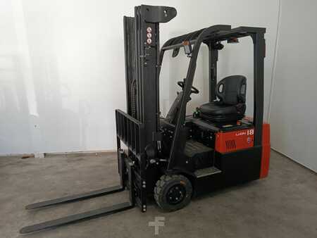 Eléctrico - 3 rodas 2023 EP Equipment CPD18 TVL (1)