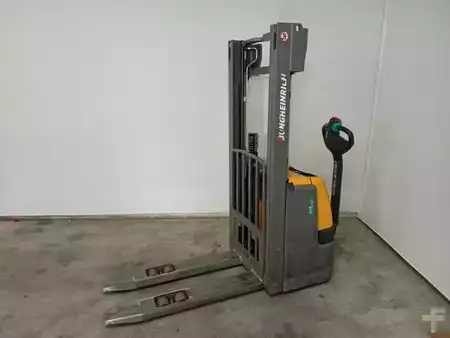 Hochhubwagen 2016  Jungheinrich EJC 112 (2)