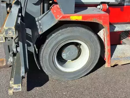 Diesel gaffeltruck 2010  Kalmar DCE80-6 (8)
