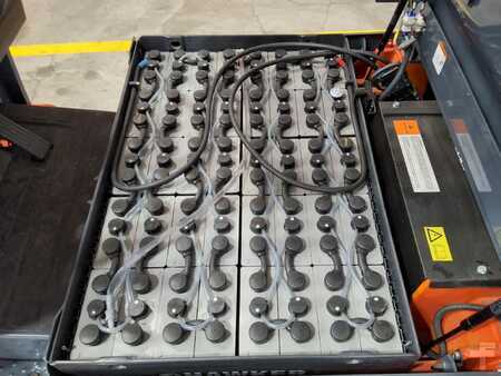 Elektromos 4 kerekű 2019  Toyota 8FBMKT25 (8)