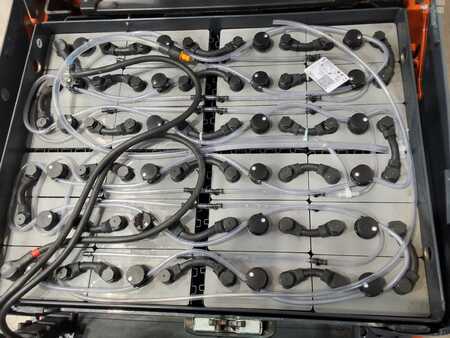 Eléctrica de 3 ruedas 2020  Toyota 8FBEK18T (7)