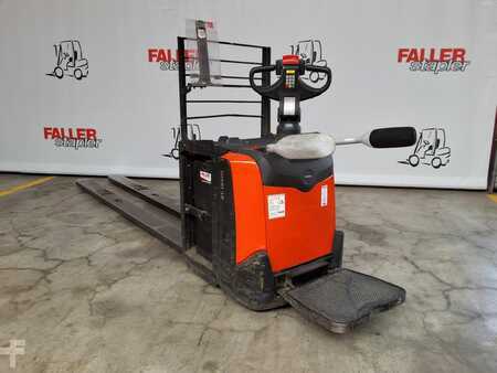 Niederhubwagen 2020  Toyota LPE200 (3)