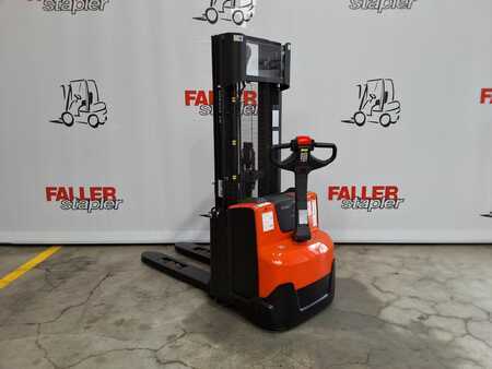 Stacker pedestre 2019  Toyota SWE120L (3)