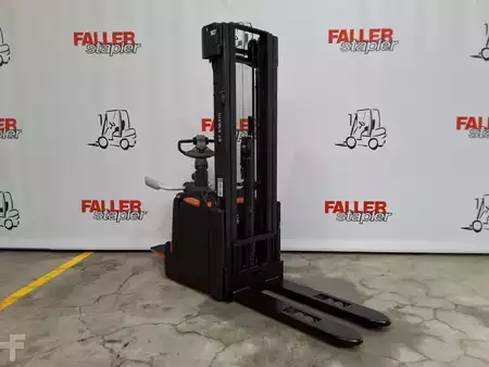 Hochhubwagen  Toyota SPE140L (2)