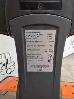 Niederhubwagen 2018  Toyota LPE200 (6)