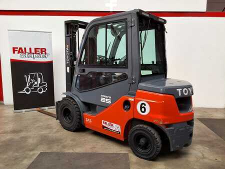 Carretilla elevadora diésel 2021 Toyota 52-8FDF25 (3)
