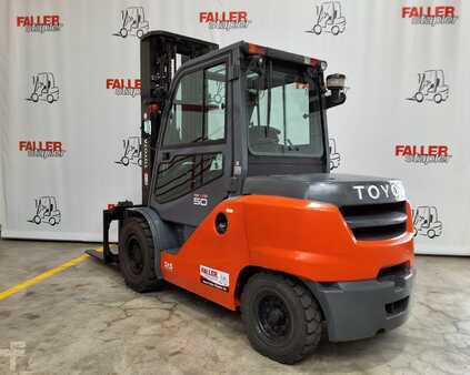 Dieselový VZV 2018 Toyota 40-8FD50N ***Winter Sale*** (4)