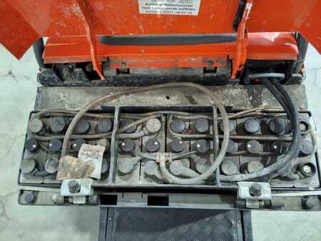 Vetotrukki 2017  Toyota TSE300 (7)