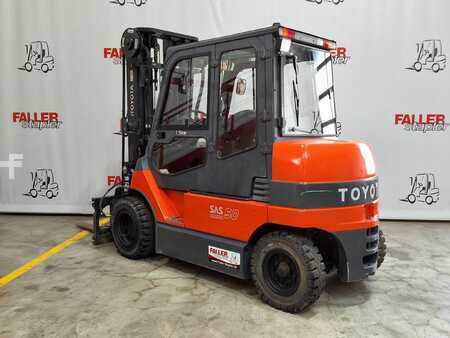 Elektrisk- 4 hjul 2013  Toyota 7FBMF50  ***Winter Sale*** (4)