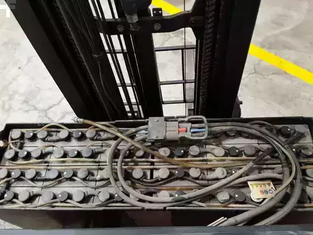 Schubmaststapler  Toyota RRE140H (6)