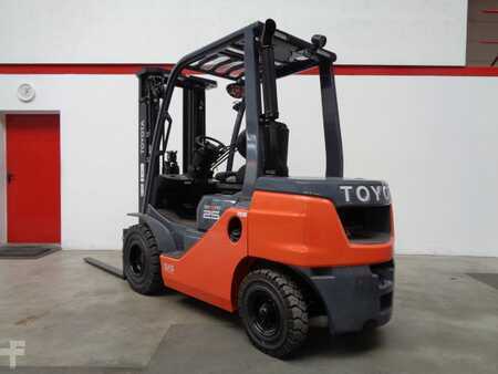 Diesel Forklifts 2022  Toyota 52-8FDF25 (2)