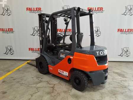 Dieselový VZV 2022 Toyota 52-8FDF25 (3)