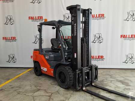 Carretilla elevadora diésel 2023 Toyota 52-8FDF30 (2)