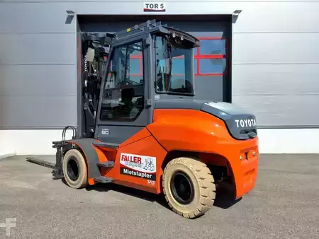 Elektro 4 Rad 2020  Toyota 9FBH80T (3)