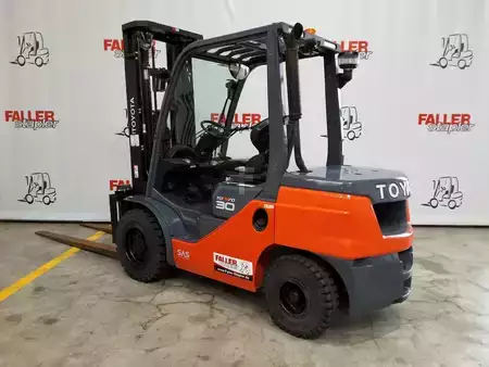 Diesel Forklifts 2024  Toyota 52-8FDF30 (3)