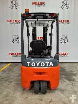 Chariots électriques à 3 roues 2021  Toyota 8FBE20T (6)