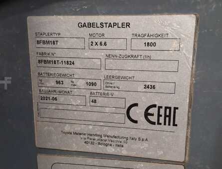 Elektromos 3 kerekű 2021  Toyota 8FBM18T (10)