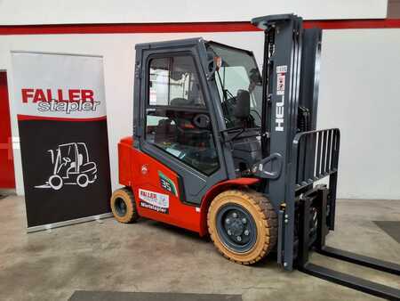 Elektro 4 Rad 2024  Heli CPD35 (2)