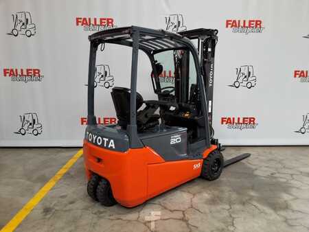 Chariots électriques à 3 roues 2025  Toyota 8FBE20T (4)