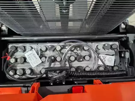 Hochhubwagen  Toyota SWE120L (5)