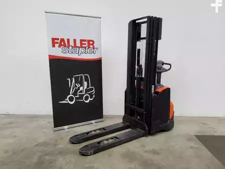 Stoccatori 2022  Toyota SWE120L (1)