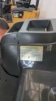 Carrelli elettrici 4 ruote 2016  CAT Lift Trucks EP30N (3)