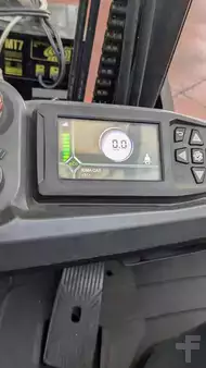 Carrelli elettrici 4 ruote 2016  CAT Lift Trucks EP30N (7)
