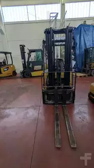 Carrelli elettrici 3 ruote 2013  CAT Lift Trucks EP18PNT (1)