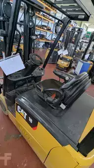 Carrelli elettrici 3 ruote 2013  CAT Lift Trucks EP18PNT (4)