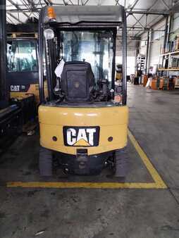 Chariot 4 roues électrique 2008  CAT Lift Trucks EP18N (2)