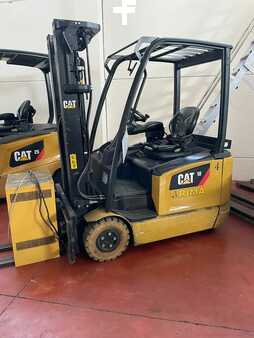 Sähkö - 3 pyör 2018  CAT Lift Trucks EP18ANT (2)