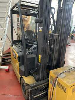 Sähkö - 3 pyör 2018  CAT Lift Trucks EP18ANT (3)