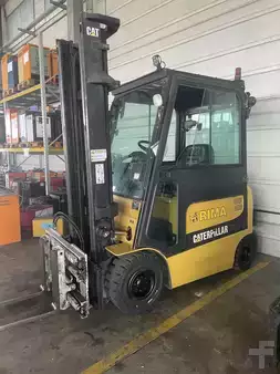 Elektromos 4 kerekű 2006  CAT Lift Trucks EP25K-PAC (5)