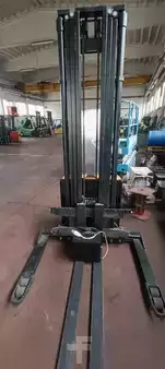 Stoccatori uomo a piedi 2021  CAT Lift Trucks NSP16N2S (1)