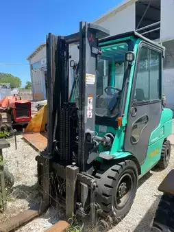 Empilhador diesel 2016  Mitsubishi FD35N (1)