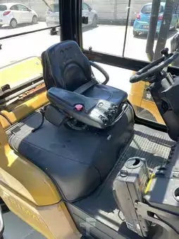 Diesel Forklifts 2016  CAT Lift Trucks DP40NT (5)