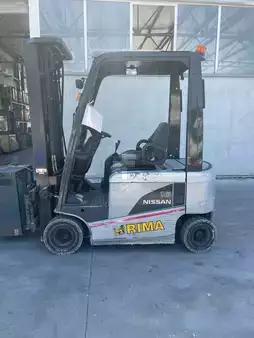 El truck - 4 hjulet 2000  Nissan TX4-16HP (3)