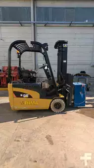 Carrelli elettrici 3 ruote 2011  CAT Lift Trucks EP16NT (11)