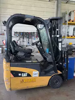 Carrelli elettrici 3 ruote 2010  CAT Lift Trucks EP16NT (2)