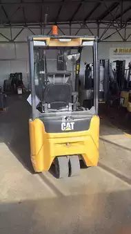 Carrelli elettrici 3 ruote 2020  CAT Lift Trucks EP18ACNT (2)