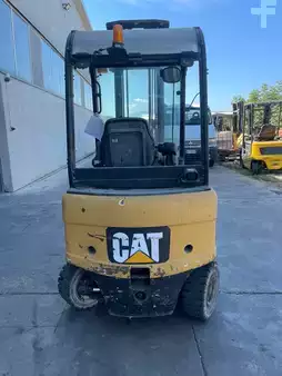 Elektro 4 Rad 2009  CAT Lift Trucks EP20CN (3)