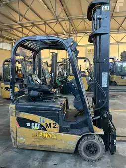 Eléctrico - 3 rodas 2011  CAT Lift Trucks EP16NT (2)