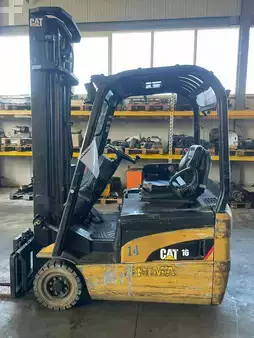 Eléctrico - 3 rodas 2011  CAT Lift Trucks EP16NT (4)