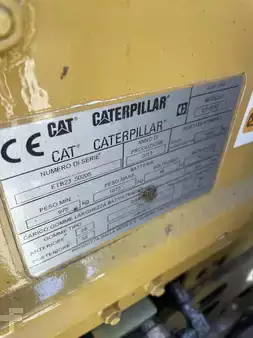 Elektryczne 3-kołowe 2013  CAT Lift Trucks EP18PNT (5)